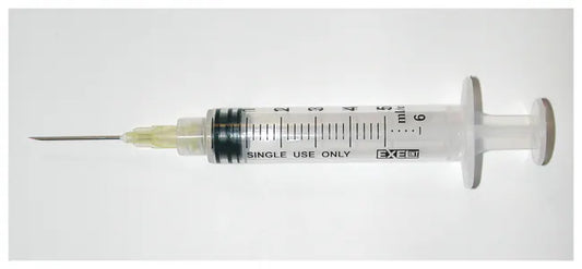 Syringe & Needle, Luer Lock, 5cc, 22G x 1" (100 Units per Box / 800 Units per Case)